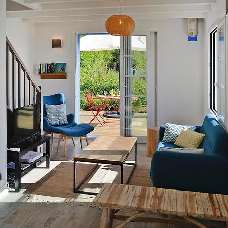 Pretty Breton Holiday Home In A Top Location Plougasnou Dış mekan fotoğraf